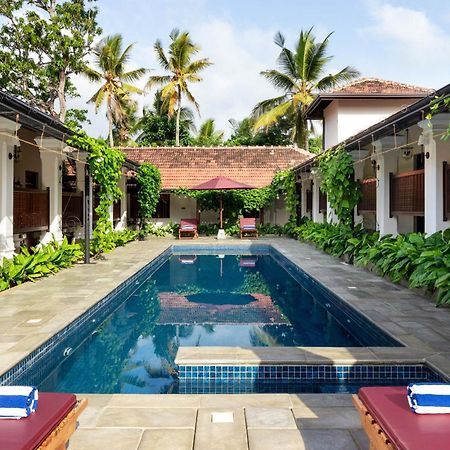 The Grand Walawwa Hotel Pinnawala  Bagian luar foto